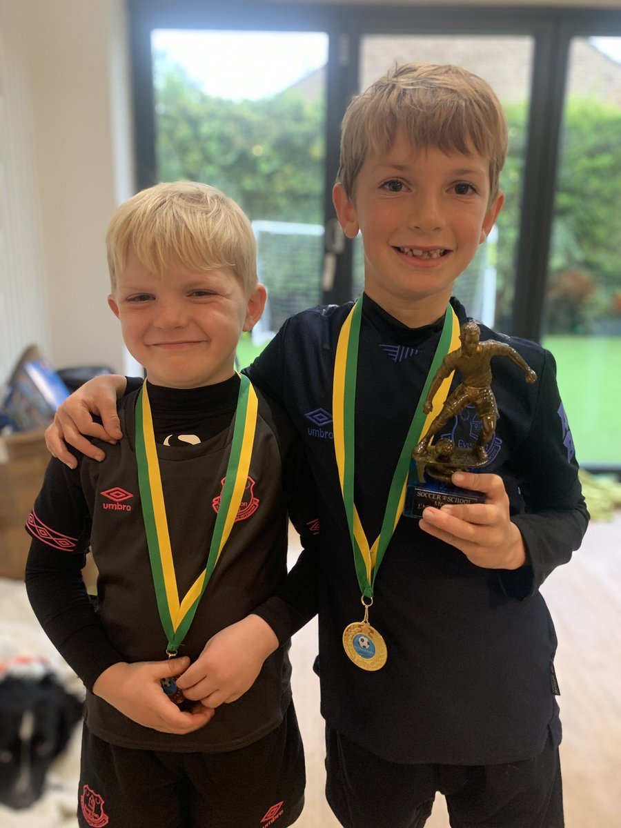 DanielEnumber10's tweet photo. Football soccer school, most enthusiastic player trophy and medals for my brother and me! #brothersforlife @Everton @graeme74dj 💪🏆🏅🏅⚽️⚽️ https://t.co/DFV6NHqwBX