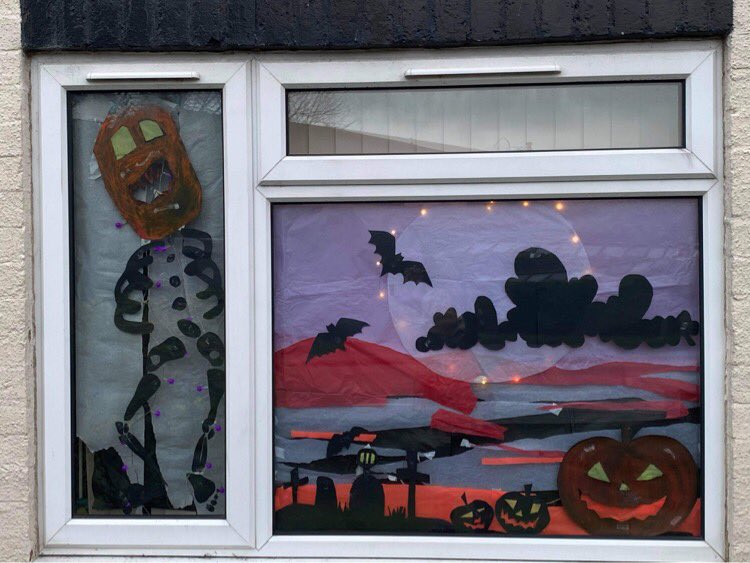 @DerwenCravenA students &amp; Team have been decorating for Halloween  🎃 👻. Supporting #CravenArms Town Council Safe Halloween celebrations. #HaveasafeHalloween Thank you especially to @ClaireCrippin for installing and checking the Batteries 🔋🙂<a href="/Christi92517986/">Christine Williams</a> <a href="/DerwenCollege/">Derwen College - Post-16 specialist college</a>