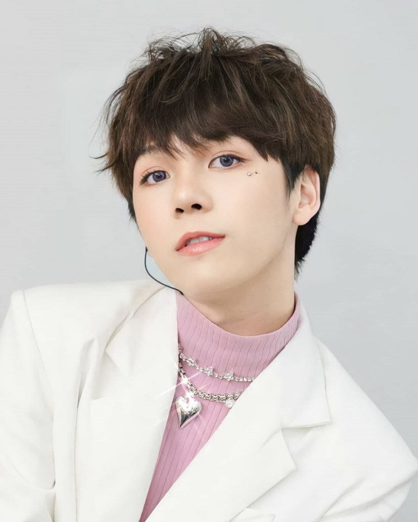 babieatp's tweet photo. What did we do to deserve him in our lifetime???? https://t.co/oCnhkQwIV6