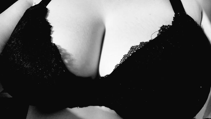 Mal so zwischendurch. https://t.co/BSTS9oZ5bc<a href="/tag/plsrt"class="tags"><span>#plsrt</span></a>