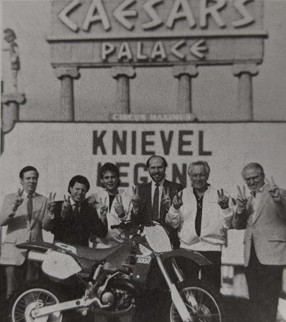 evelknievel's tweet image. Throwback Thursday-1989 Publicity Photo-left to right Jim Spence ABC Sports, Rich Rose @CaesarsPalace, Robbie Knievel, Scott Kurnet, @evelknievel, Fred Bezark. Robbie Knievel was the first person to safely jump the fountains @CaesarsPalace #sendit #lasvegas