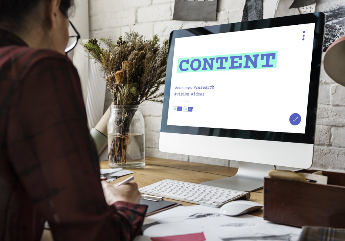 webdotcom's tweet photo. The right content refresh strategies can make all the difference when it comes to attracting traffic online. Here are a few ideas to get you started.

👉https://t.co/z4i7Dnlc98

#webdotcom #website #websitetraffic #websitecontent https://t.co/CbJ9i8uL2J
