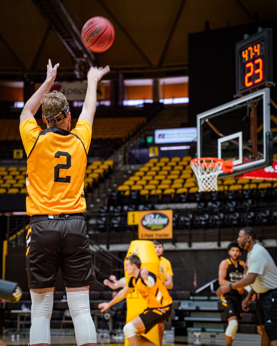 Cowboy Basketball Practice Report | The Junior Class. 

📰 | bit.ly/2THrkFn 

#OneWyoming #GoWyo