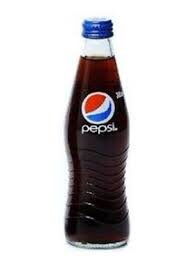 They have a good monopoly down under. However, 70 years later, in 2007, Pepsi released a glass bottle of its own in Aussie and called it the Carolina bottle. The Pepsi bottle also had curves in all the right places and like a jealous boyfriend, Coke got very upset by this.