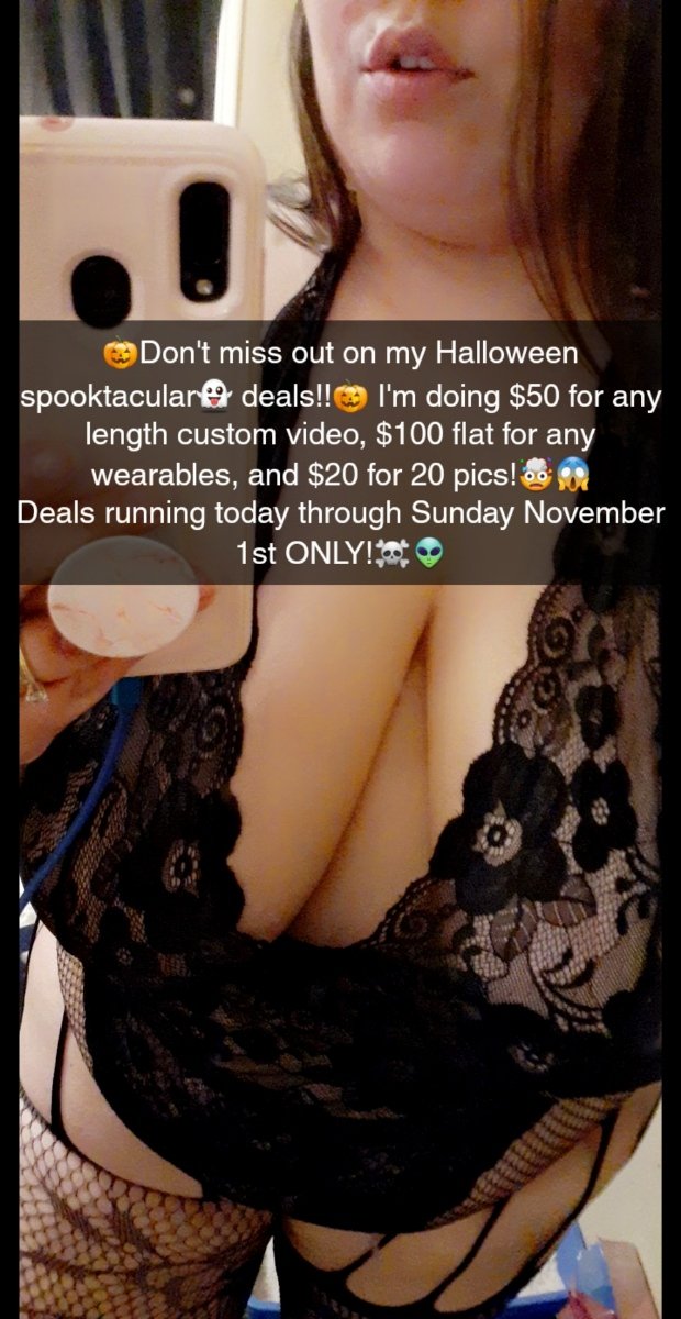 MystyLayne's tweet photo. 🧟‍♀️These deals won't last long and times are getting booked fast!🧟‍♀️
#onlyfansbabe #premiumsnap #customnudes https://t.co/ZwqcN4oPyG
