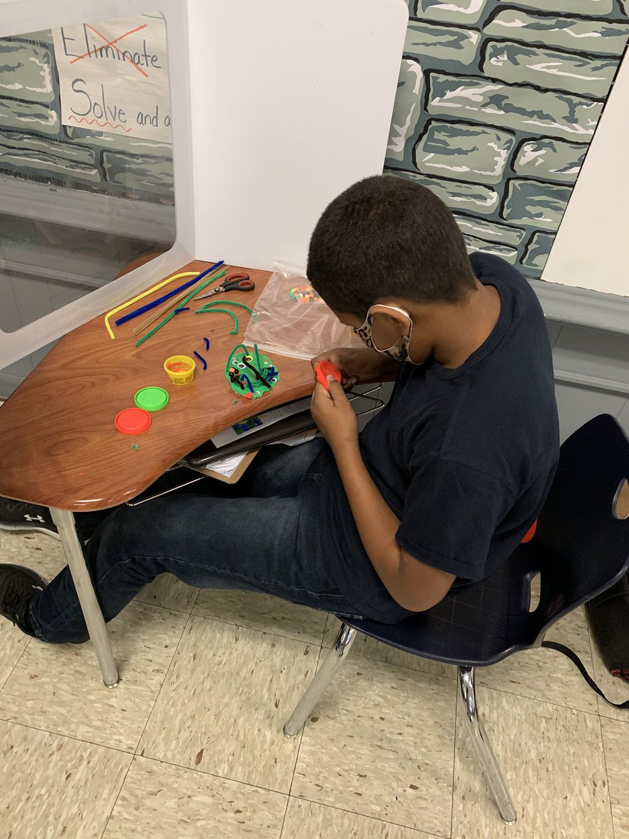 HaworthChristy's tweet photo. 3rd graders designed their own spooky monsters (STEM project) today @mspamdavis @BristolSuper https://t.co/FhDv0kWJ7O