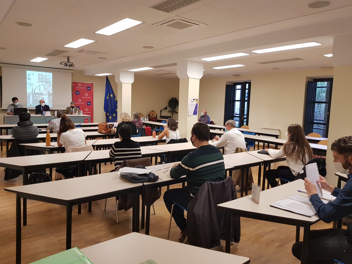 CursoPaz's tweet photo. Nos gustaría agradecer de nuevo al @SimancasUVa por apostar por esta actividad desde el principio, así como al @Instituto_UGM que se ha volcado en la organización y al @oea_uva por su difusión. 

Nos vemos muy pronto. Estad atentos/as que, en breve, ¡habrá novedades! https://t.co/gm3PmtgWws