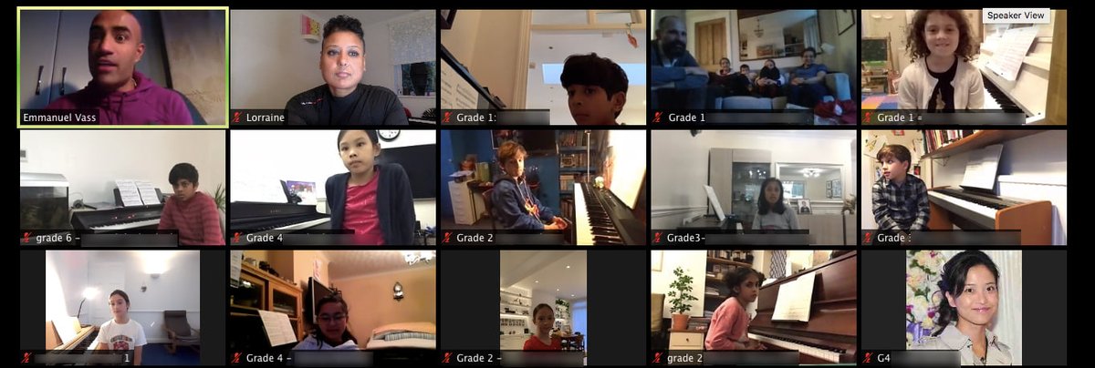 MannyVass's tweet photo. TOTAL treat lecturing @RNCMvoice pop students yesterday; adjudicating online piano festival @SE22PianoSchool today. I love being a musician! (Photo used w/ permission) #musician #livemusic #performer #piano #MusicEducation https://t.co/gylm3r6E9Q