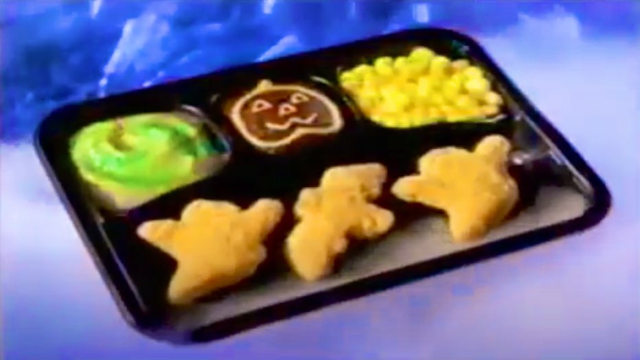 DoctorWolfula's tweet image. Babe, are you okay??? You’ve barely touched your Kid Cuisine Haunted Halloween Fun Nuggets Meal