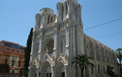 Le Maire Alexandre Sarrola, son Conseil Municipal et l'ensemble des services de la commune de Sarrola-Carcopino apportent leur soutien aux victimes et à leur famille face l'attaque intolérable à la #basiliquenotredame de #nice