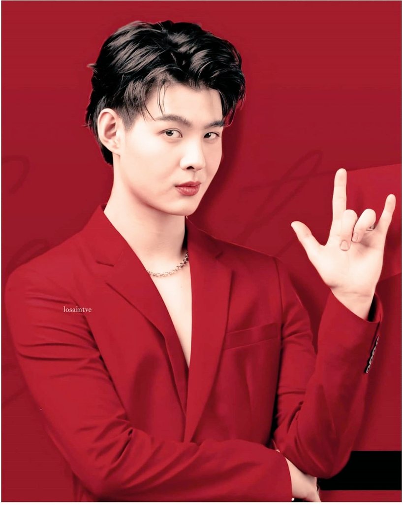 piyalovesaint's tweet photo. Though I was not there wd u from the beginning or I can't promise u my life time . Being wd u is my happiness and I will be here for a long time, 
    Cz  I want to see u having more achievements n being more successful... 
 #Saint_sup #MingEr_inter  #SOLOSAINT2020 https://t.co/uCk8GaQQPr