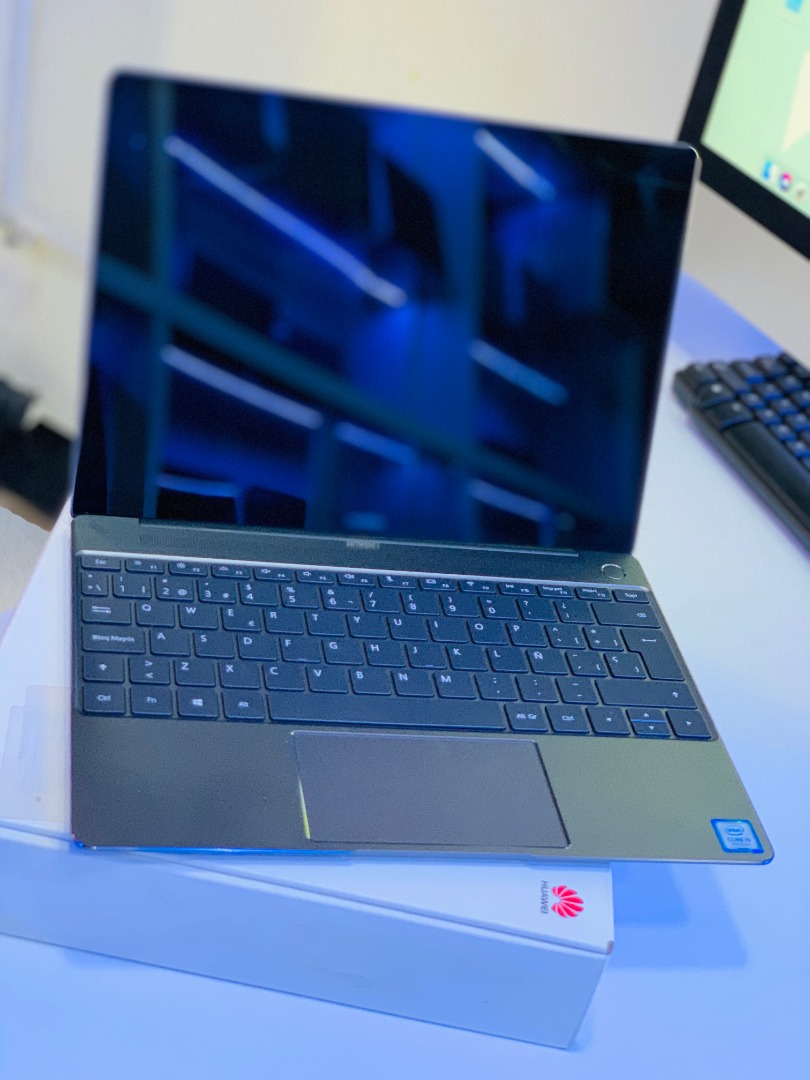 Naritechug's tweet photo. Huawei MateBook D 14 laptop
Memory: 8 GB RAM, DDR4
Storage: 512 GB SSD
Processor: AMD Picasso (Ryzen 3000 APU) R7 3700U
Display: 14 inch, 16:9, (1920x1080)
Windows 10 Home 64 Bit
Webcam: HD 720
Price(UGX): 3,200,000
Call/WhatsApp on 0756558906
#Naritech4computerisedelectronics https://t.co/0VCArVw09Y