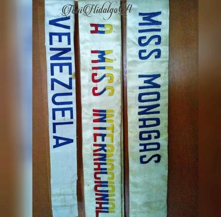 teha2001ve's tweet photo. A ver amigos, que Miss Monagas   ganó el título de  “A Miss Internacional”,  en los años 70's.
¿Sabes quién fue? Dime su nombre y el año en que participó. "Es que la joven venezolana, que tuvo el privilegio de ser miss, es reina para toda la vida".

Por: Tony Hidalgo https://t.co/COUiQOzfxL