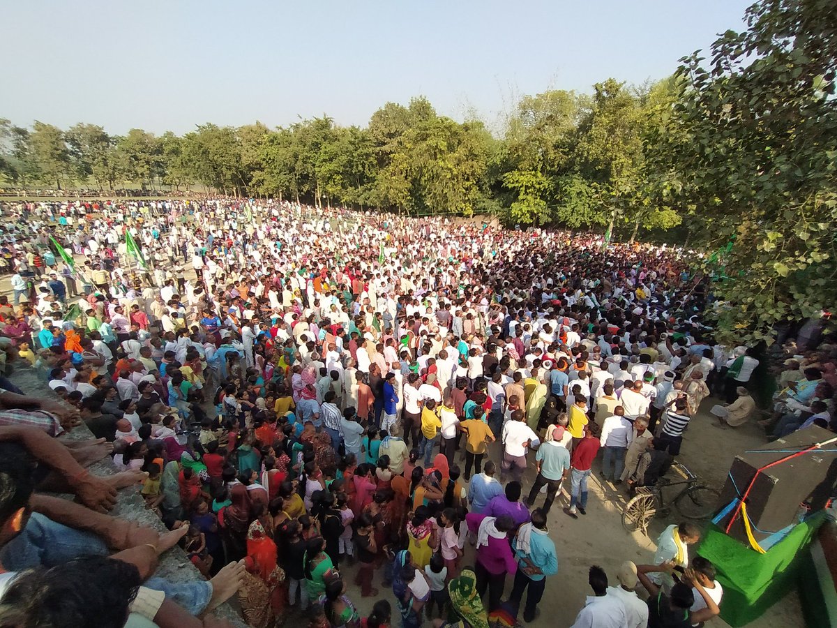 Aditp4real's tweet photo. Scenes from @yadavtejashwi rally in my village #mahisaur ,@RJDforIndia https://t.co/oqLQkYlt57