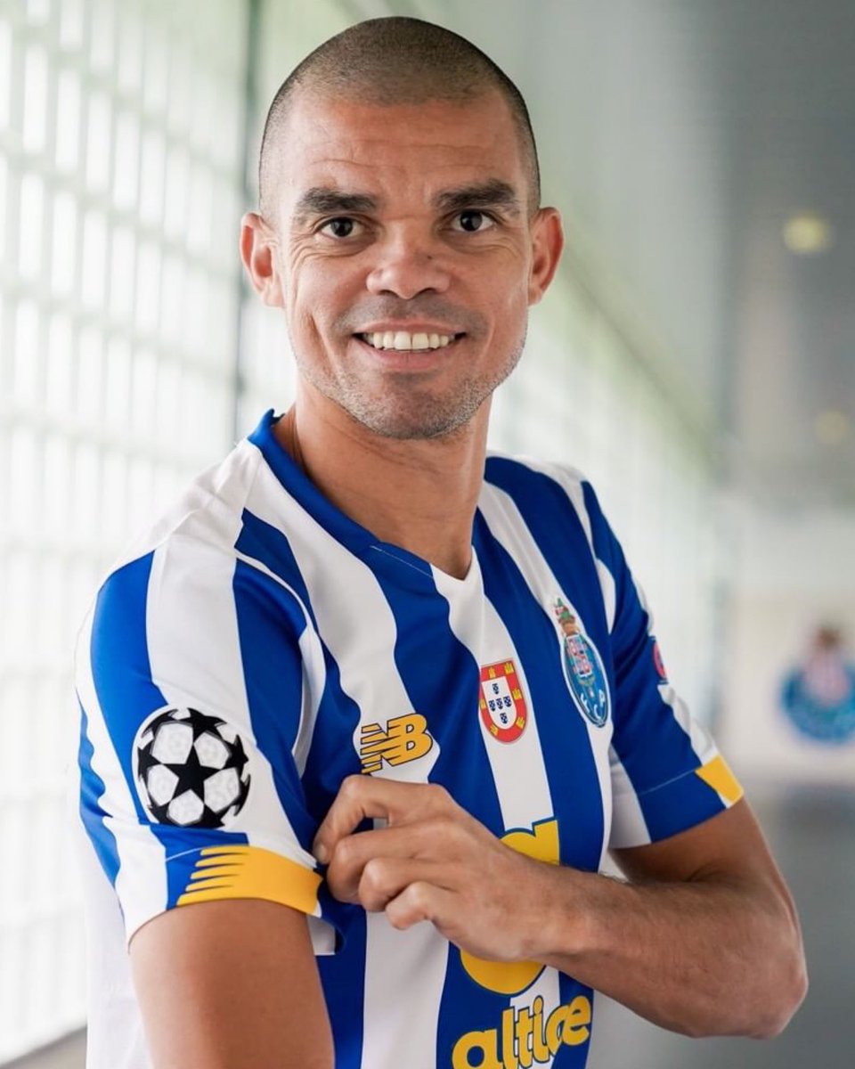 π― #UCL games for @officialpepe! πππ
πΈ @FCPorto https://t.co/BRT3LoYAuP
