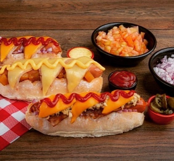 #GutizFood el mejor sabor en #HotDog preparados al carbón con salchicha alemana
en la Cra 19a # 77-21 local 79
C.C. #LosHeroes
#Artesanal
Pregunta por nuestras #SalchiPapas
#Domicilios ☎ 320 9528913 y 320 9530105
Por #Rappi envío #GRATIS
@QuirogaAlexis https://t.co/u99cSU1CzJ
