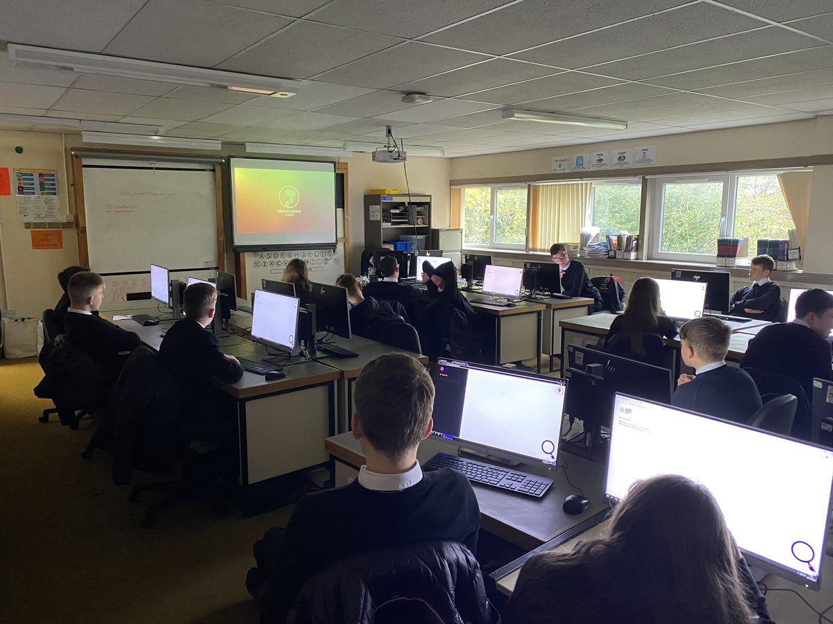 S3 ready for their live cyber lesson!! <a href="/DigitalWorldHQ/">Digital World</a> #cyberskillslive