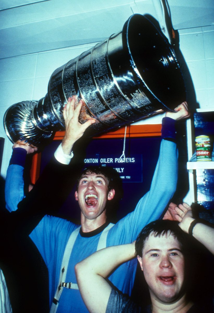 PlayersTribune's tweet photo. "When I remember Joey, I’ll think about how we believed all along that we were doing all these things to enrich his life….. but the truth is that he was enriching ours."

@89SGagner remembers his good friend and @EdmontonOilers legend, Joey Moss.

📝: https://t.co/sDcaRfStyX https://t.co/OEt22YvjG9