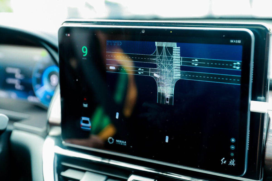 NavInfo's tweet image. NavInfo has recently participated in #CV2X ‘New Four Layers’ &amp;amp; Large-Scale Pilot Demonstrations in Shanghai as one of the #HDmap providers for the event. Among the 62 vehicles conducted the demonstration and public test drive, 45 of them have selected NavInfo to provide HD Map.