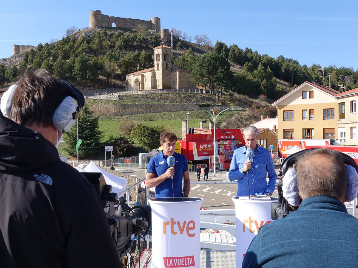 Ya estamos en Aguilar de Campoo donde finaliza la 9ªet. de #LaVuelta20
Hoy toda en @Teledeporte
Etapa llana y más que probable desenlace al sprint si el viento, aunque flojo, lo permite.
#RodamosJuntos #MejorConectados
#VueltaRTVE29o https://t.co/Ihmmfc5gCj