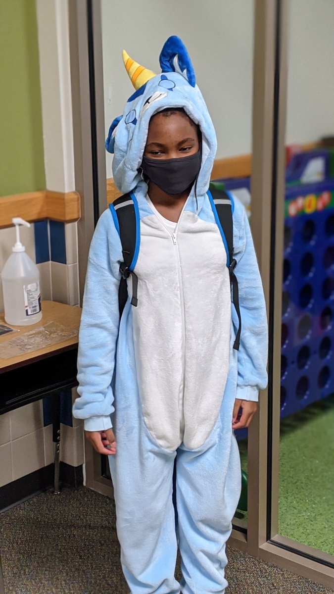 NicholsReads's tweet photo. Nichols students have been reading! Check out their Character Day costumes! @nicholsfrisco https://t.co/KULKn6WG4K
