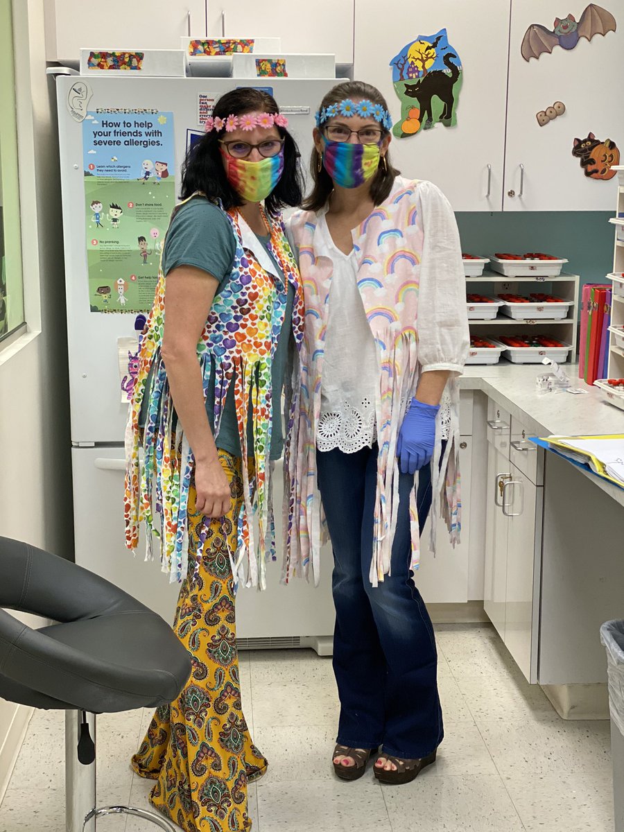 TeamAllergy's tweet photo. Happy Halloween from Schreiber Allergy! ✌️Getting some joy from 2020. #Halloween2020 #allergydocs https://t.co/UfYZ9KQWU7