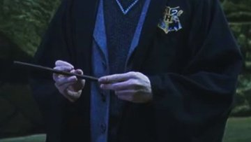 nightdarkness26's tweet photo. секс это конечно хорошо, но вы видели руки Тома Реддла?

#tomriddle #harrypotter #christiancoulson #томреддл #твоимужики https://t.co/Y8YJaniK8K