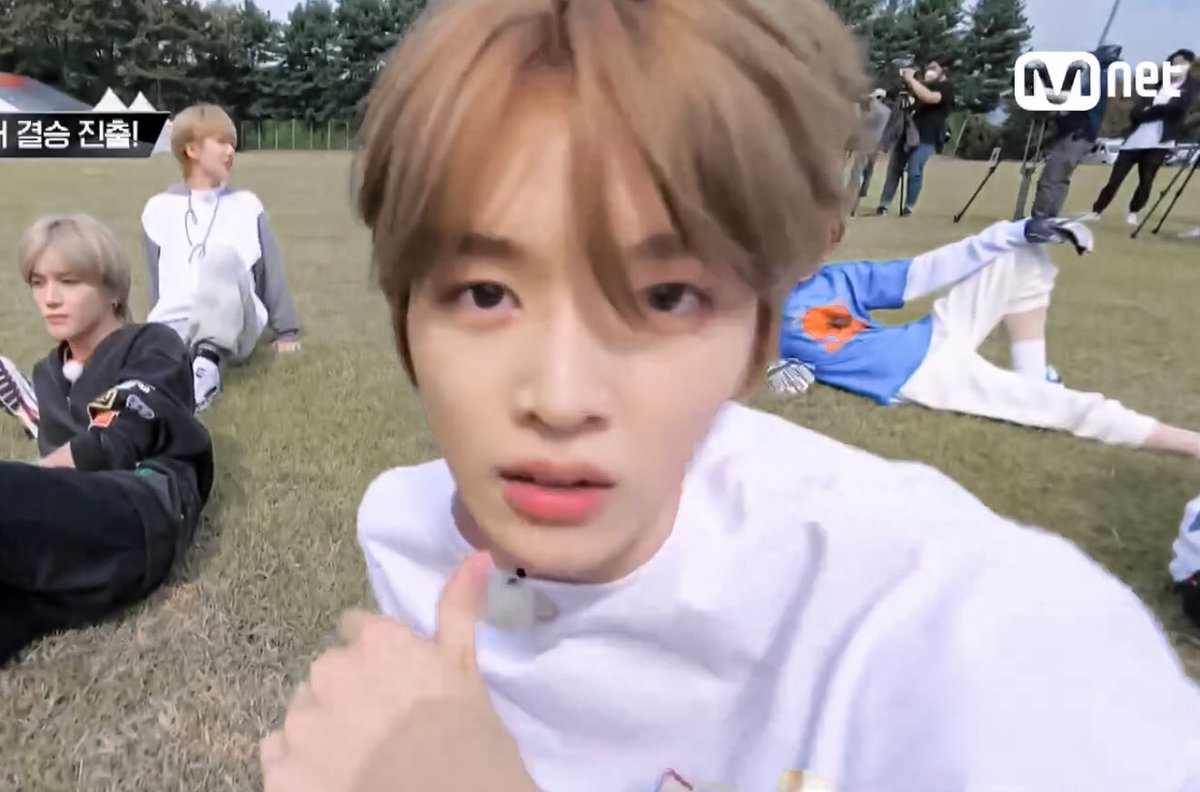 ทตว.🌻˚ ༘♡ tweet media
