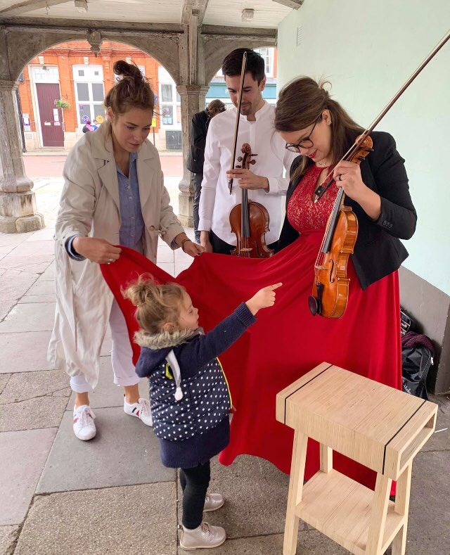 Jordan_Sian's tweet photo. The life of a violist... #2ndfiddle @chrumciulka_r https://t.co/IdPFLfojpC