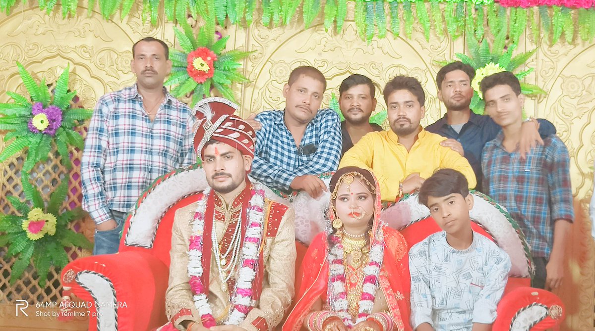 madhupthakurG's tweet photo. भगवान का आशीर्वाद मेरी प्यारी बहना पर हमेशा बना रहे है,
आशा करता हूँ आपका जीवन भगवान के आशीर्वाद से हमेशा भरा रहे!
#जय__महाकाल 🚩🚩🚩
#happywedding
#borthers
#23October https://t.co/iXefcVEb7X