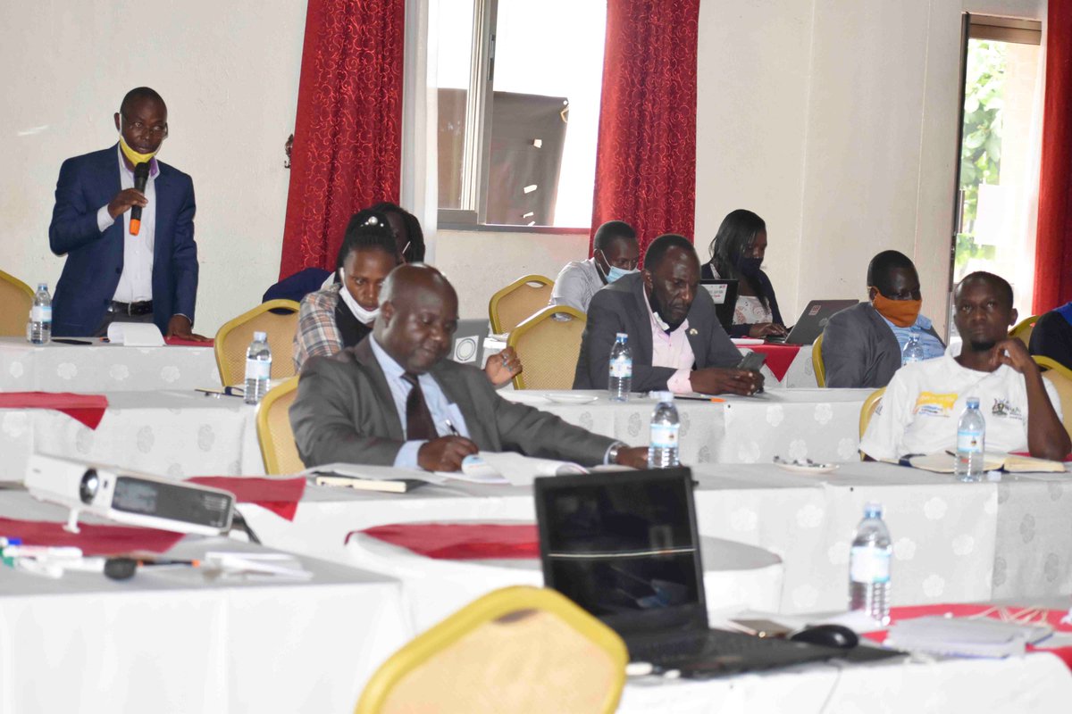 EmliBwaise's tweet photo. Pictorial Highlight during #EntryFormulationforNAP 
@SLYCANTrust @SVAdapt @ObedClement @CAREUganda @CAREClimate @CARE @ENRCSO @Vositha @CCD_UG @NPA_UG https://t.co/9SnXxzSEN6