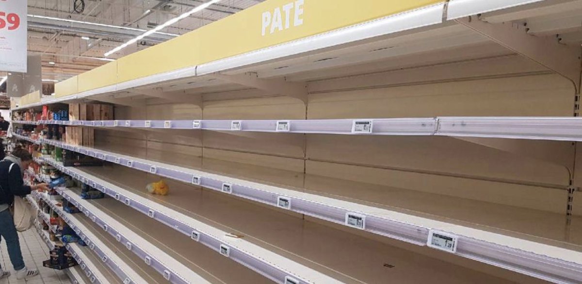 Les gens se croient dans Walking Dead à dévaliser les magasins?! 😒🤨#confinementSaison2 #COURSES #WalkingDead