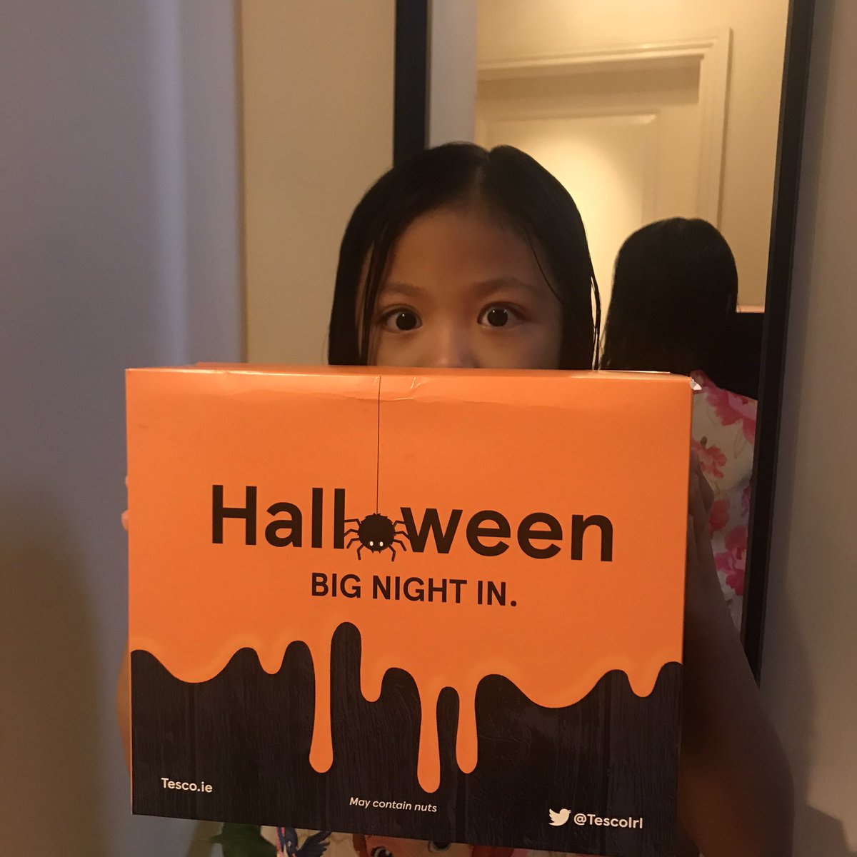 lencilicious's tweet photo. Thank you @TescoIrl for #TescoSamplePack . My daughter (6 yrs old) had fun colouring this Halloween image while munching on delicious treats. https://t.co/9AWYVJOEt9
