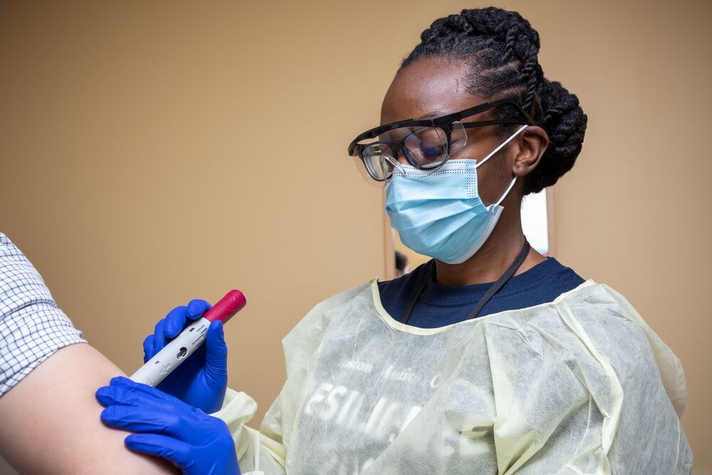 Injection training, call triage, patient liaison; our #IBD nurse <a href="/Jhenane1/">Jhenane Joseph RN, BSN</a> can do it all with a smile (behind the mask)!