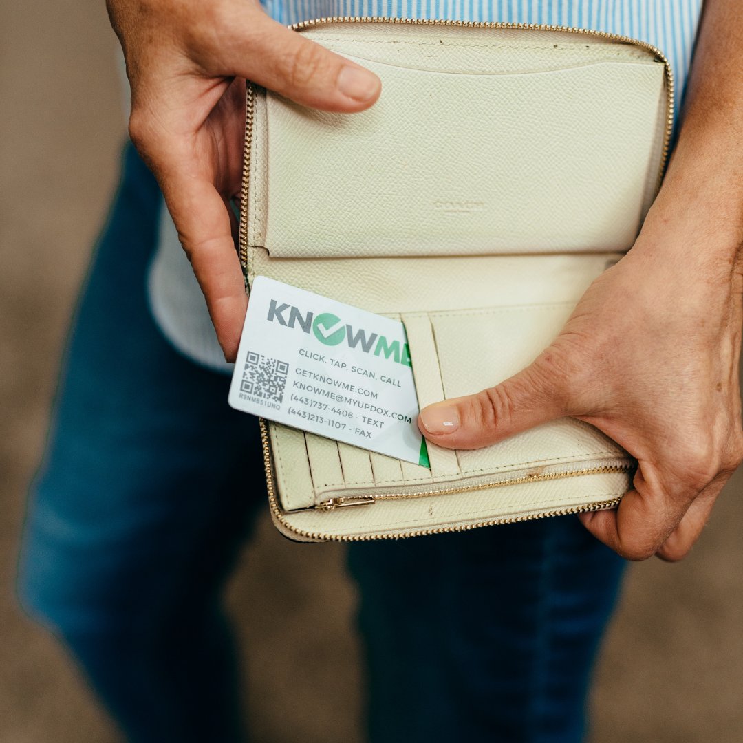 Our KNOWME wallet card is slim but helps you pack a punch when going to your medical appointments. 
Scan you QR code and BAM your full medical history is available at the touch of your fingers. Keeping you confident and prepared at your visits. 

 #medical #medicine #doctor