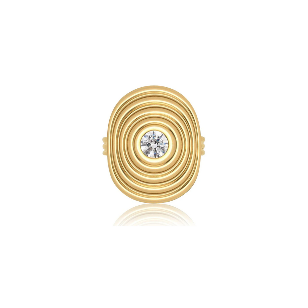 AlmasikaJewelry's tweet photo. Say hello to a stunning member of our Sagesse collection: the 18k gold, diamond Universum ring. 

Universum - Representing the universe, concentric circles have appeared throughout the world and across eras, etched in boulders in the Sahara and found in the valleys in Arizona. 
O https://t.co/snPFTBLP8B