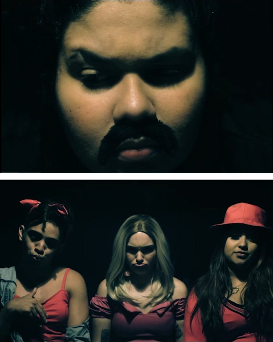 zedaviuzz's tweet photo. O que será que #AsPrincesasQueVocêNÃOConhece fizeram para serem incriminadas? 👑🍎
Descubra em https://t.co/0CBeUCXsBL 📲 #ToNaViuzz https://t.co/Djfi1NYWOy