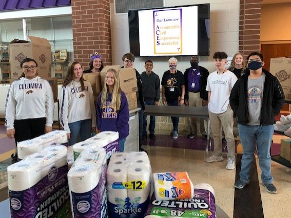 CHSLIONSFBLA's tweet photo. FBLA members were busy last week helping to prepare over 200 bags for LionWeen! #CommunityService @CHSLionNation @MauryCoSchools @MCPSCTE https://t.co/wBVxTMr0Tl