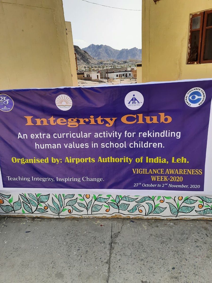 (1/2) KBR Airport Leh is observing #VAW from 27th Oct to 2nd Nov 2020. AAI Leh organised an essay competition on anti corruption and vigilance on 29-10-2020 under our integrity club at Kendriya Vidyalaya School, Leh.
#vigilanceweek2020 #stayvigilant_aai @CVCIndia @AAI_Official https://t.co/KyfJxWMMse