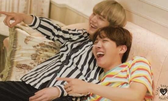 sope being extra when they're together — a devastating short thread 