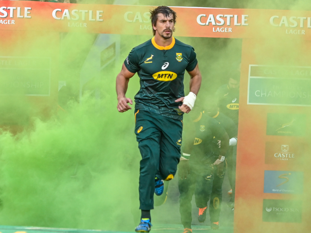  Happy 29th birthday to Springbok lock Eben Etzebeth! 