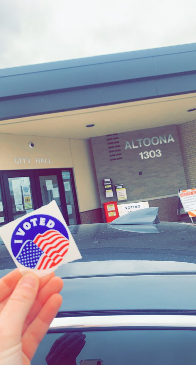 afarnham_CU's tweet image. I exercised my right to vote! Did you?! #govote #myvoicematters!