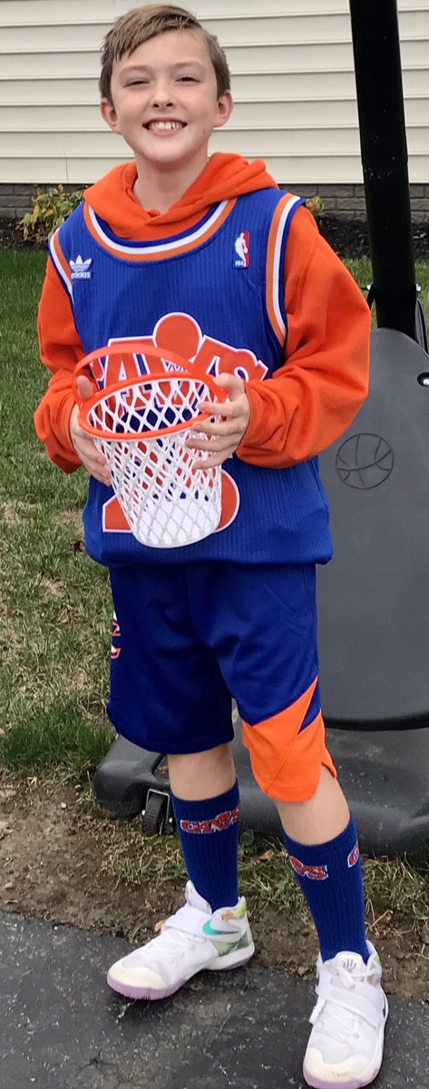.@egoldie80 @Mark25Price My son’s #Halloween costume was a splash! 🏀 🎃 💙 🧡 🤍 #BeTheFight https://t.co/YT1K0swQYB