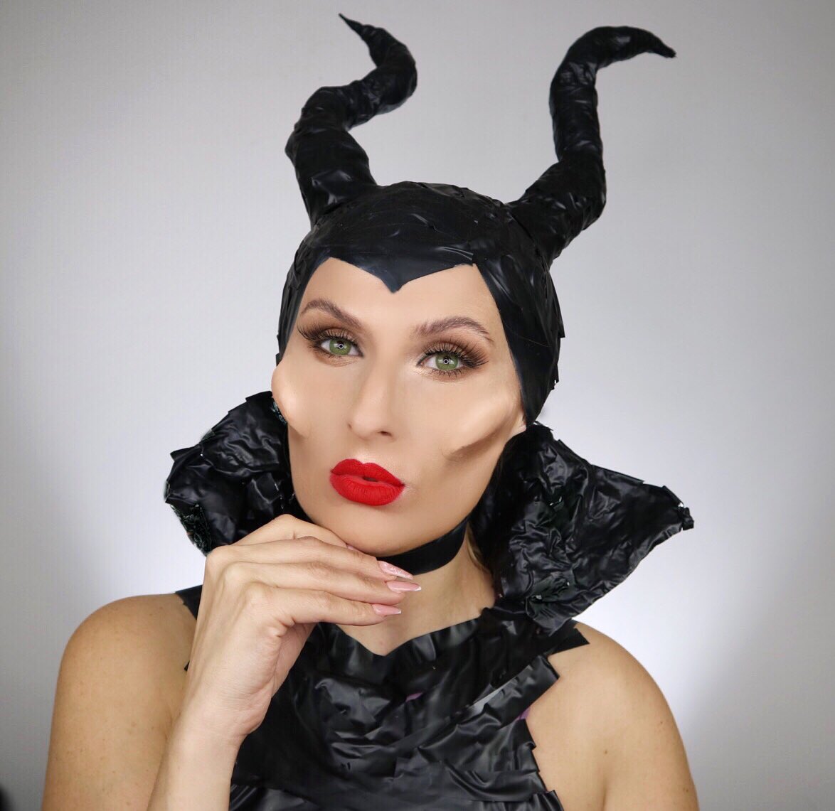 DorisKustro's tweet photo. MALEFICIENT ❤️
@ColourPopCo  @MorpheBrushes @MonaKattan @ABHcosmetics https://t.co/YLKyXQ8udQ