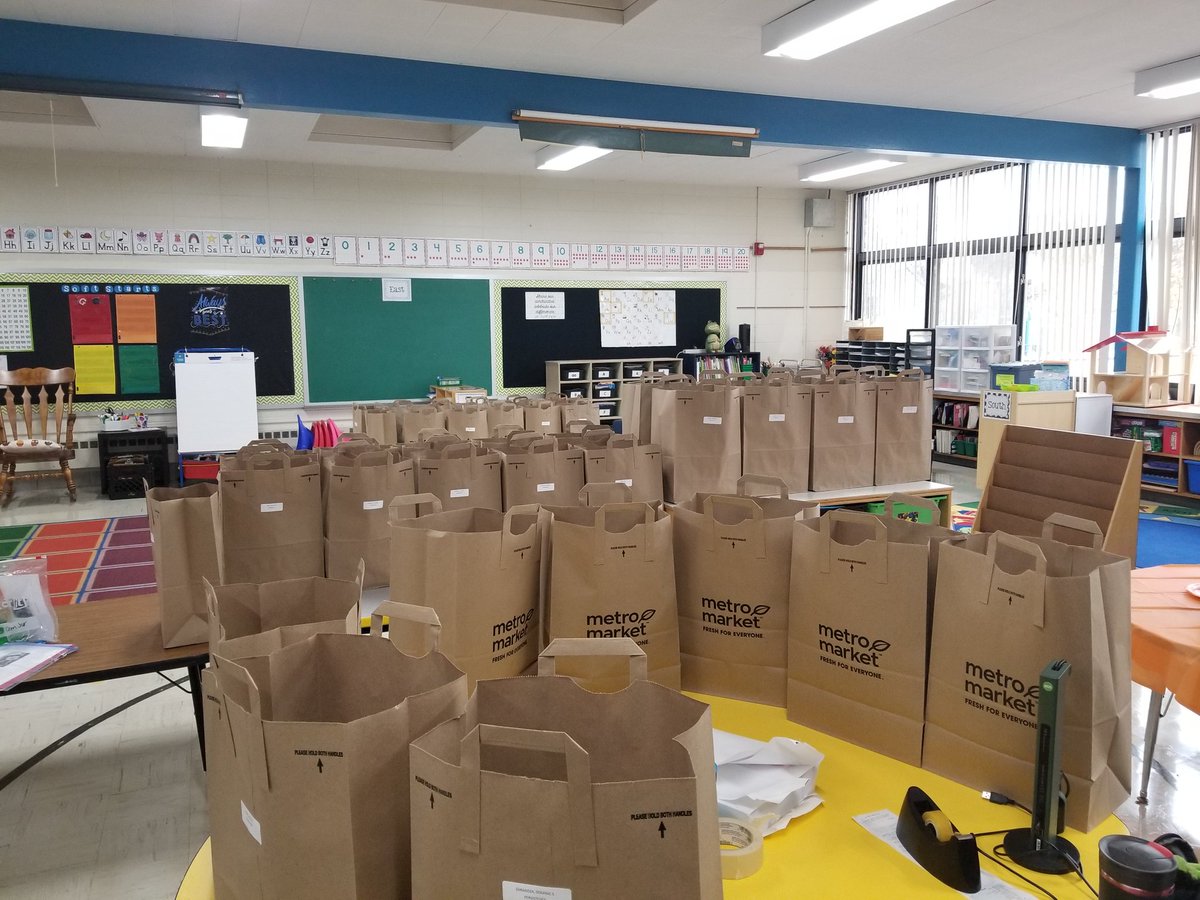 hlkinzel's tweet photo. Virtual Learning bag number 3 ready to go for 40 4k/5K friends!  #wawmproud @WalkerNxGL #takemebacktokindergarten @noster93207076 https://t.co/v1Bqm9QGqS