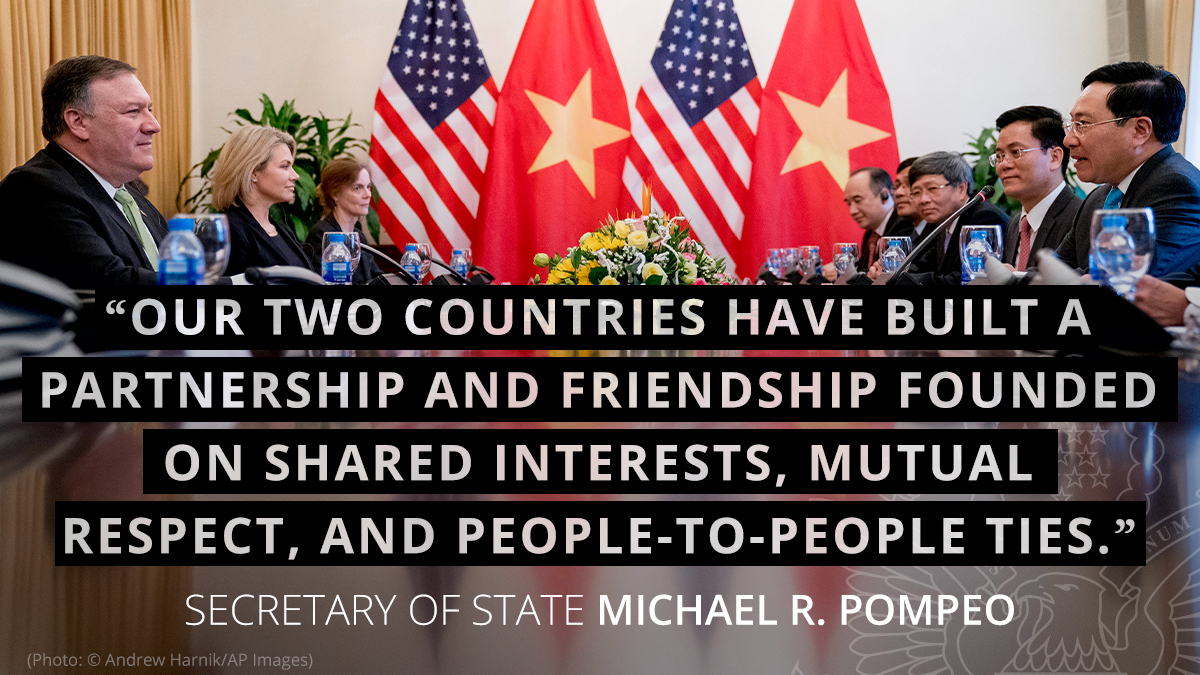 StateDept's tweet photo. .@SecPompeo on Vietnam: "Our two countries have built a partnership and friendship founded on shared interests, mutual respect, and people-to-people ties." Read more about U.S.-Vietnam relations here: https://t.co/U4mQqW64tw. https://t.co/Vjx574Itmu