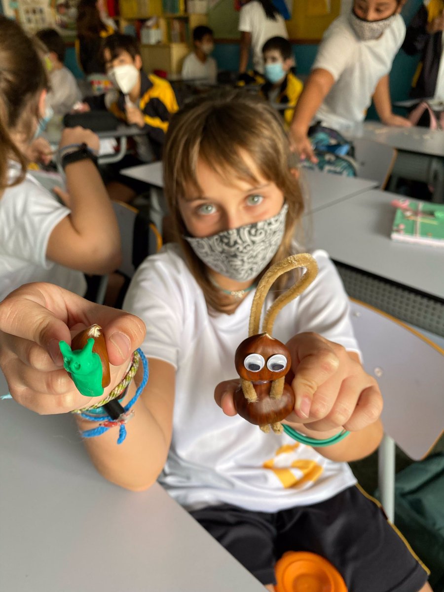 mercedaries's tweet photo. A cicle superior celebrem la #castanyada decorant castanyes!! #fsf5prim #fsf6prim https://t.co/6KjpsvJjiE