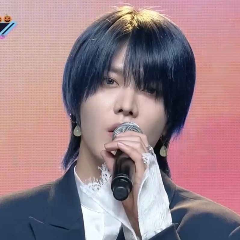 ซินเดอเรลล่ากับฮาวล์รักกันได้ไหม