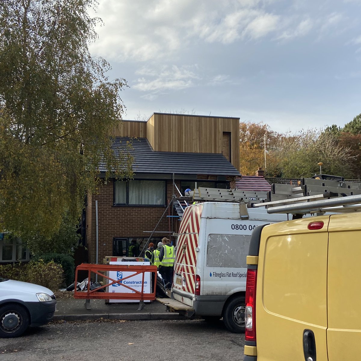 GavinOrtonArch's tweet photo. Scaffolding coming down and opening up the ground floor to bring natural light at #NESTEDhouse https://t.co/r350BmCF4y