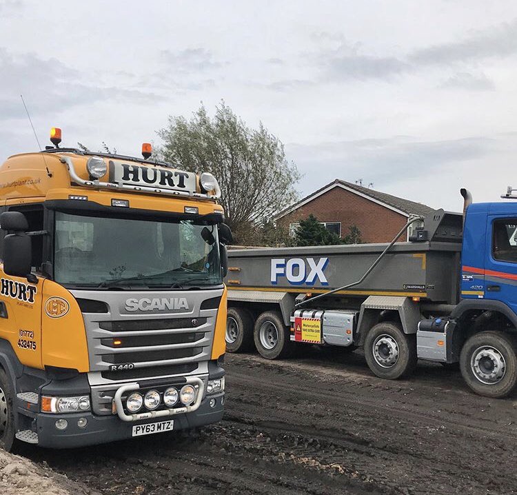 hurtplant's tweet photo. Working as one now with Fox Brothers 🚛🚛
#teamwork 💛💙 https://t.co/JXbIxSjvL5